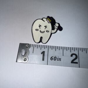 Toothbrush Tooth Dentist Pin Brooch